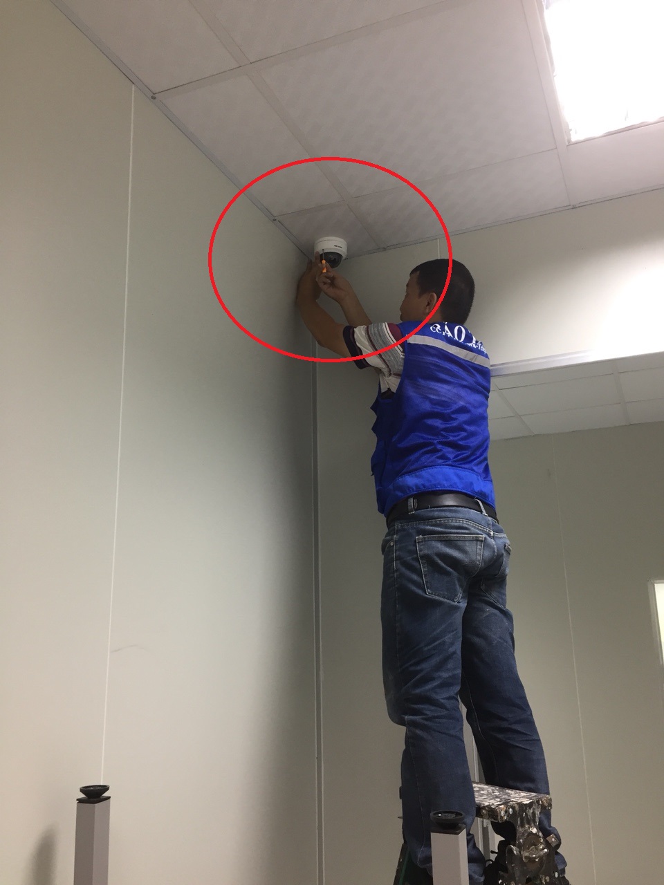 de8a9640a8ac49f210bd